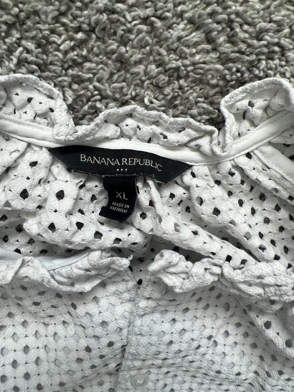 Banana Republic White Eyelet Peasant Blouse Ruffled Trim 3/4 Sleeves - Size XL